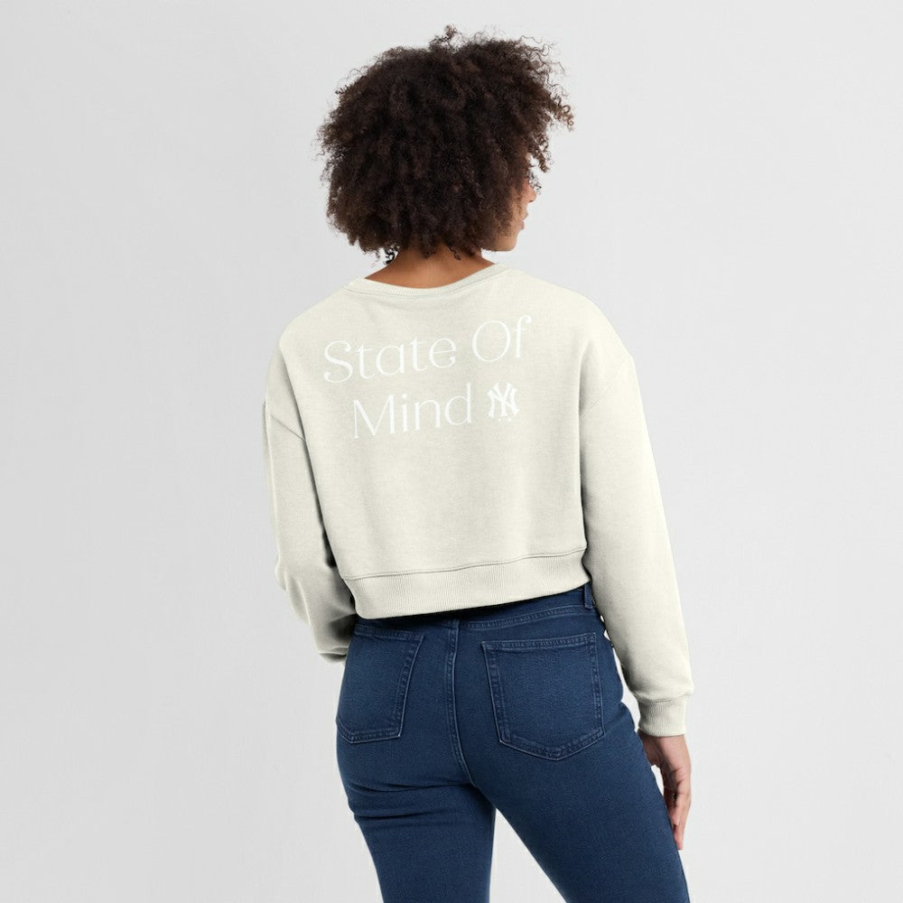 New York Yankees Women's Studio Cropped Pullover Sweatshirt Cream