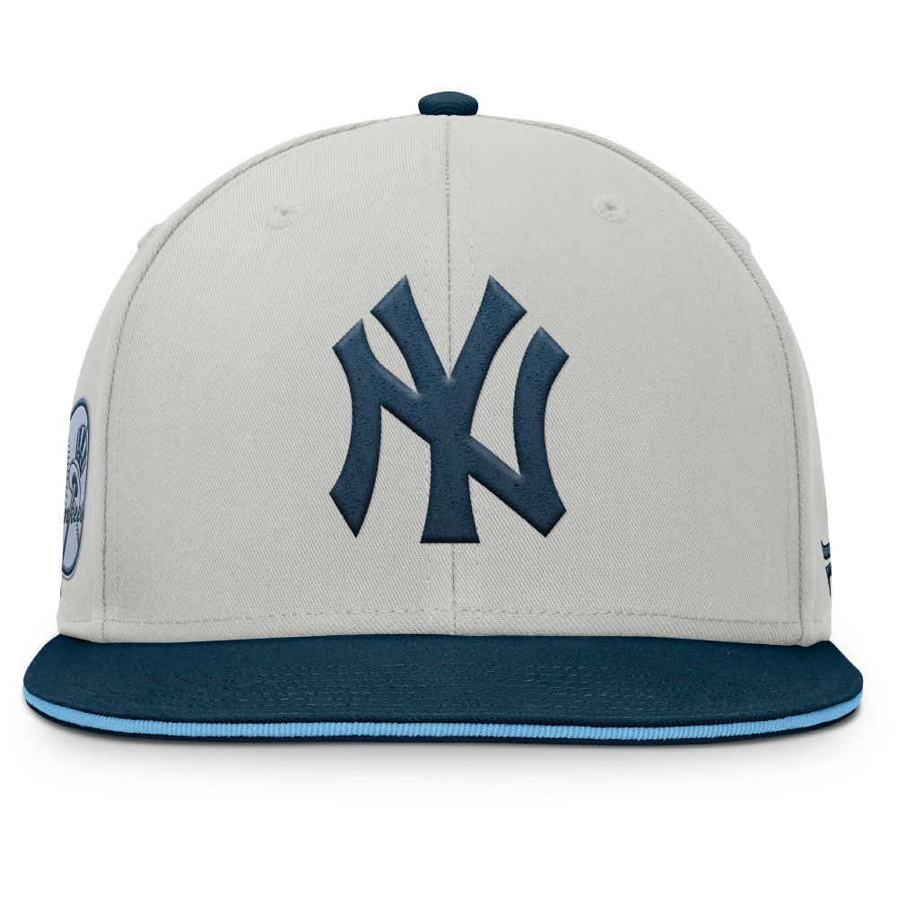 New York Yankees Knuckleball Snapback Hat Gray