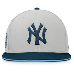 New York Yankees Knuckleball Snapback Hat Gray