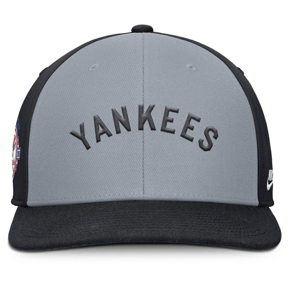 New York Yankees Pro Performance Snapback Hat Gray/Navy | Nike