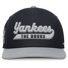 New York Yankees Pro Performance Snapback Hat Navy/Gray | Nike
