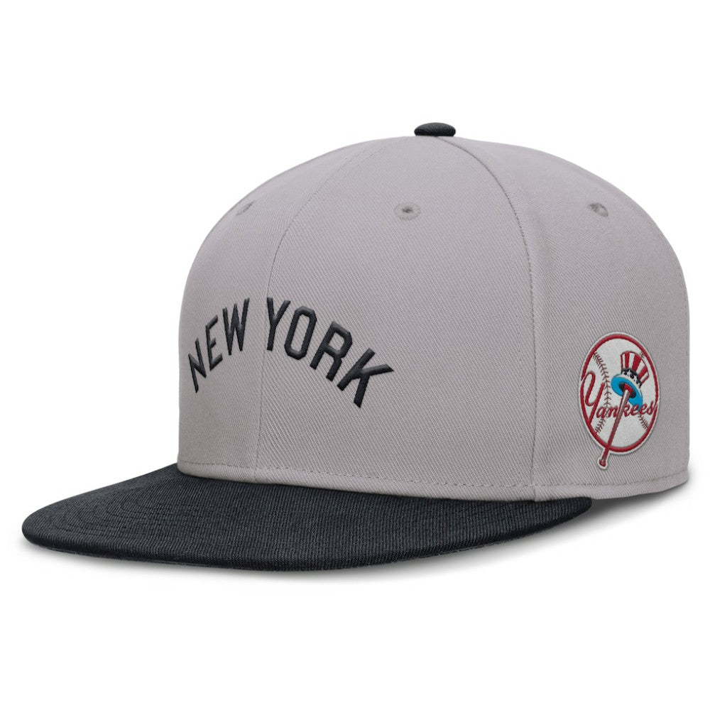 New York Yankees Cooperstown Two-Tone Dri-FIT Round Bill True Fitted Hat Gray | Nike