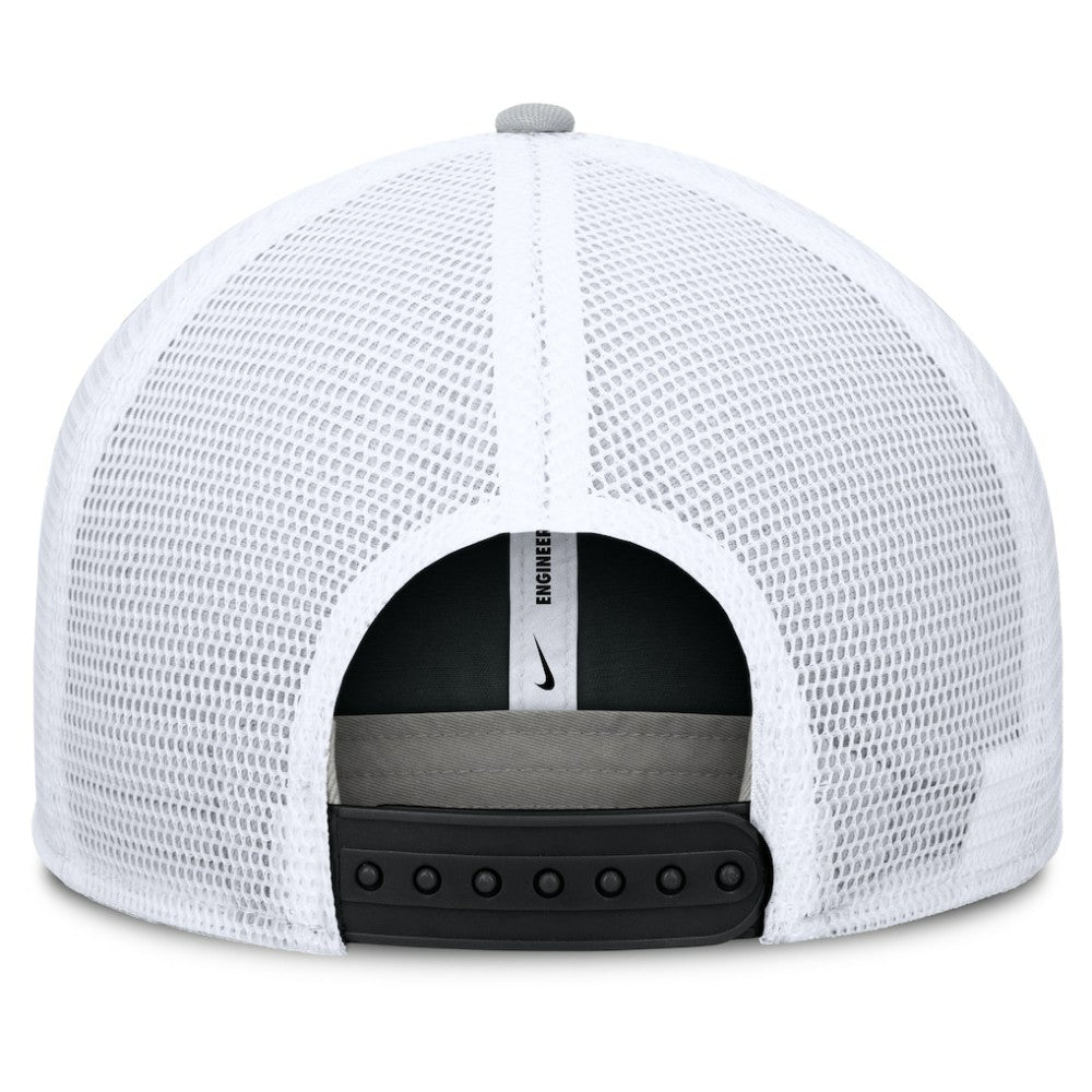 Chicago White Sox Pro Trucker Snapback Hat Black | Nike