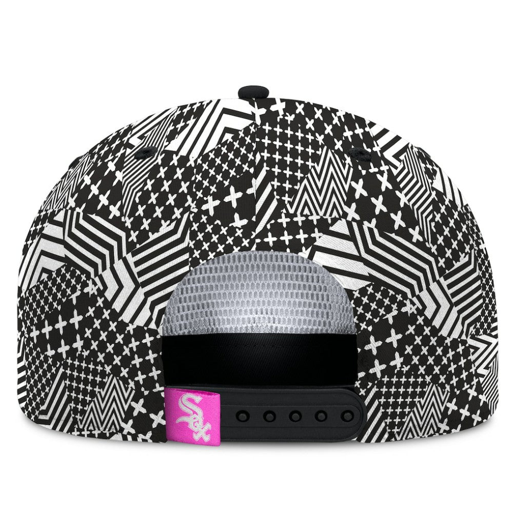Chicago White Sox Let's Glow Moon Shot Snapback Hat Black