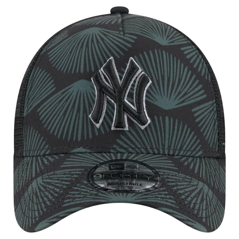 New York Yankees 9FORTY A-Frame Trucker Adjustable Hat Black | New Era