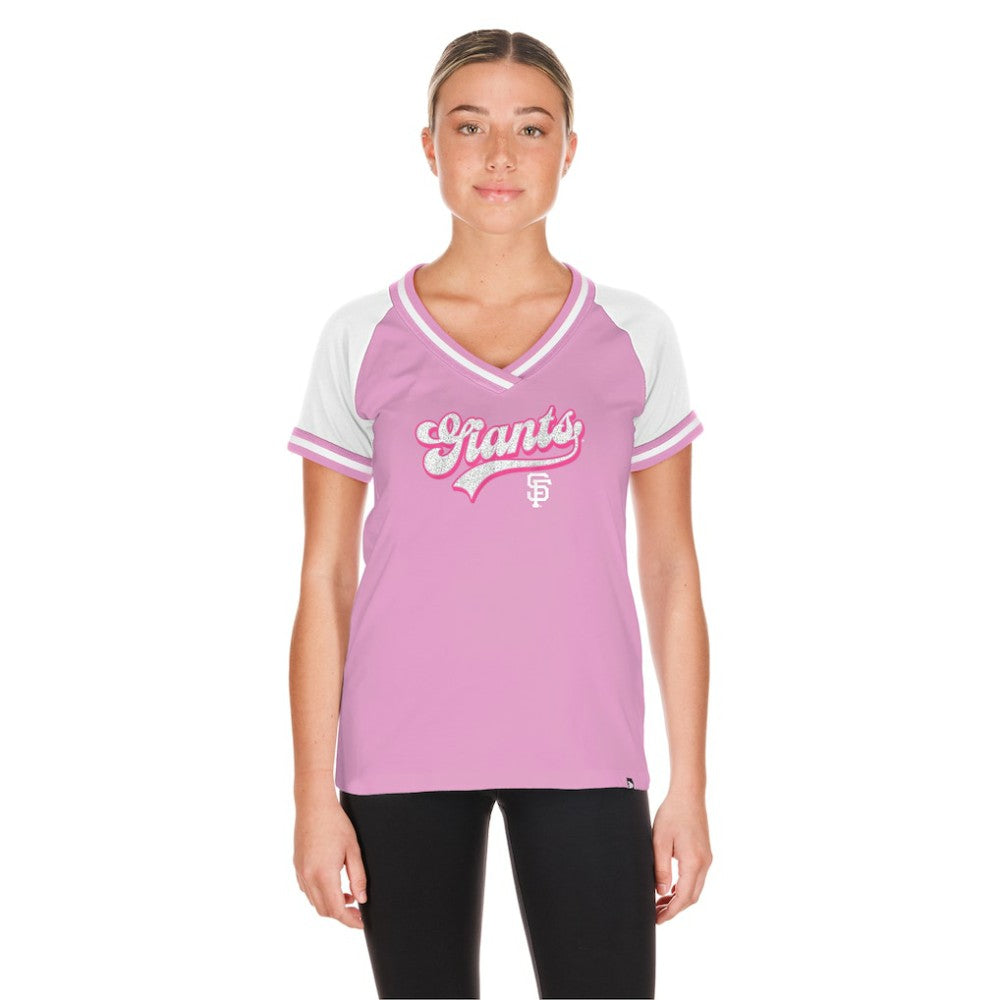 San Francisco Giants Women's Gameday V-Neck T-Shirt Light Pink | New Era