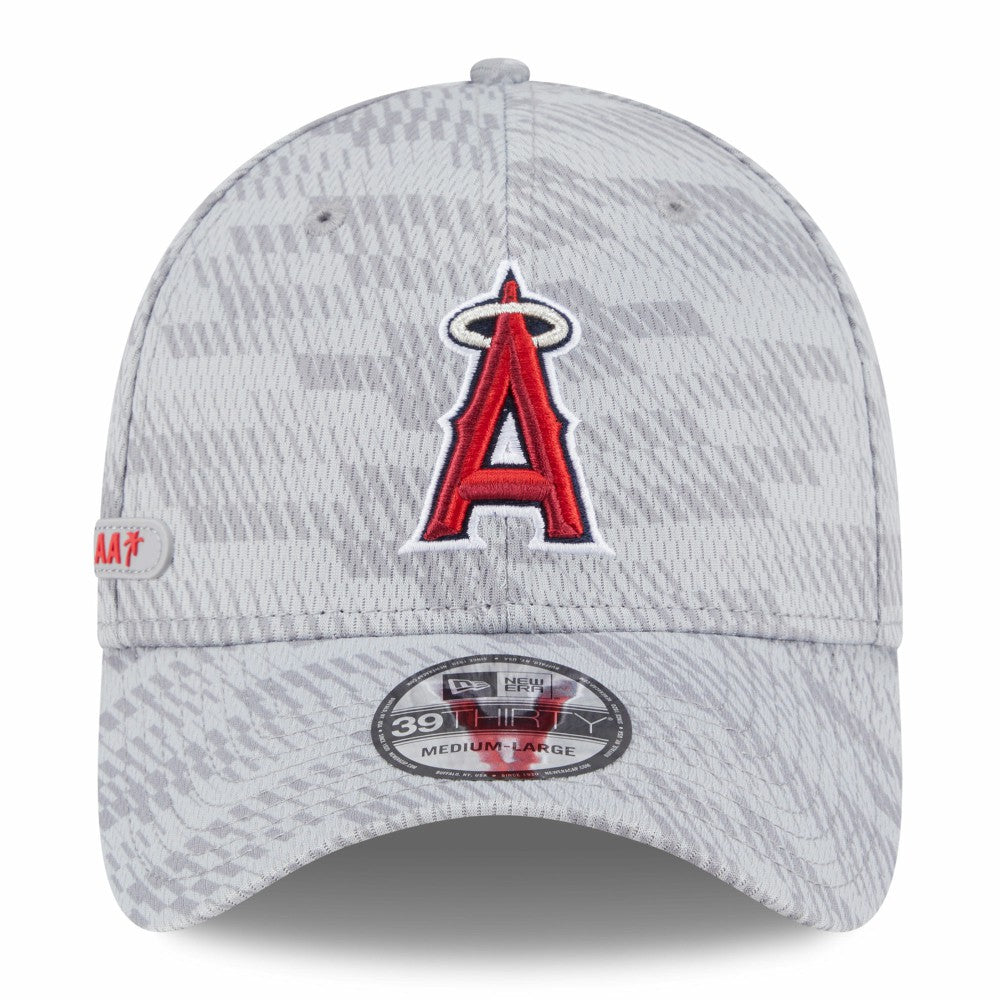 Los Angeles Angels 2025 MLB Clubhouse 39THIRTY Flex Hat Gray | New Era