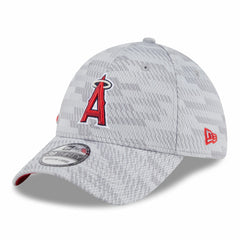 Los Angeles Angels 2025 MLB Clubhouse 39THIRTY Flex Hat Gray | New Era