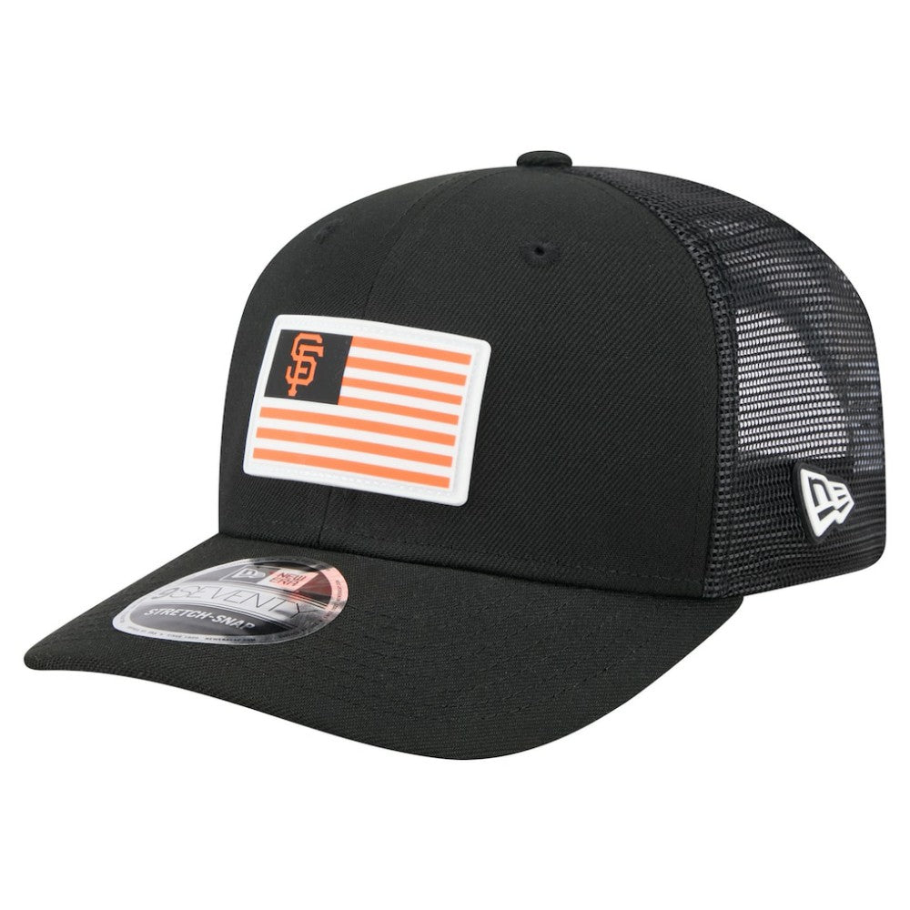 San Francisco Giants Flag 9SEVENTY Stretch-Snap Hat Black | New Era