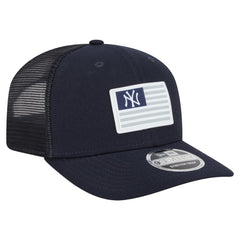 New York Yankees Flag 9SEVENTY Stretch-Snap Hat Navy | New Era