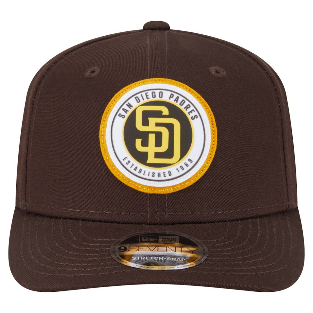 San Diego Padres Circle Patch 9SEVENTY Stretch-Snap Hat Brown | New Era