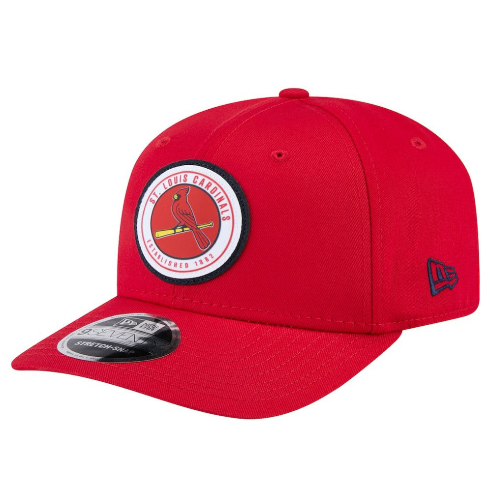 St. Louis Cardinals Circle Patch 9SEVENTY Stretch-Snap Hat Red | New Era