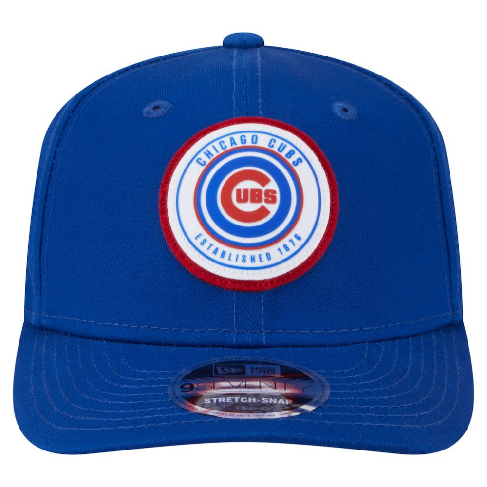 Chicago Cubs Circle Patch 9SEVENTY Stretch-Snap Hat Royal | New Era