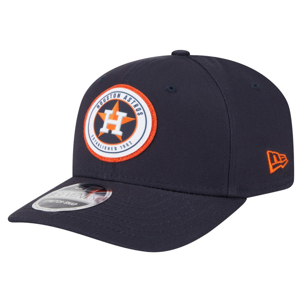Houston Astros Circle Patch 9SEVENTY Stretch-Snap Hat Navy | New Era