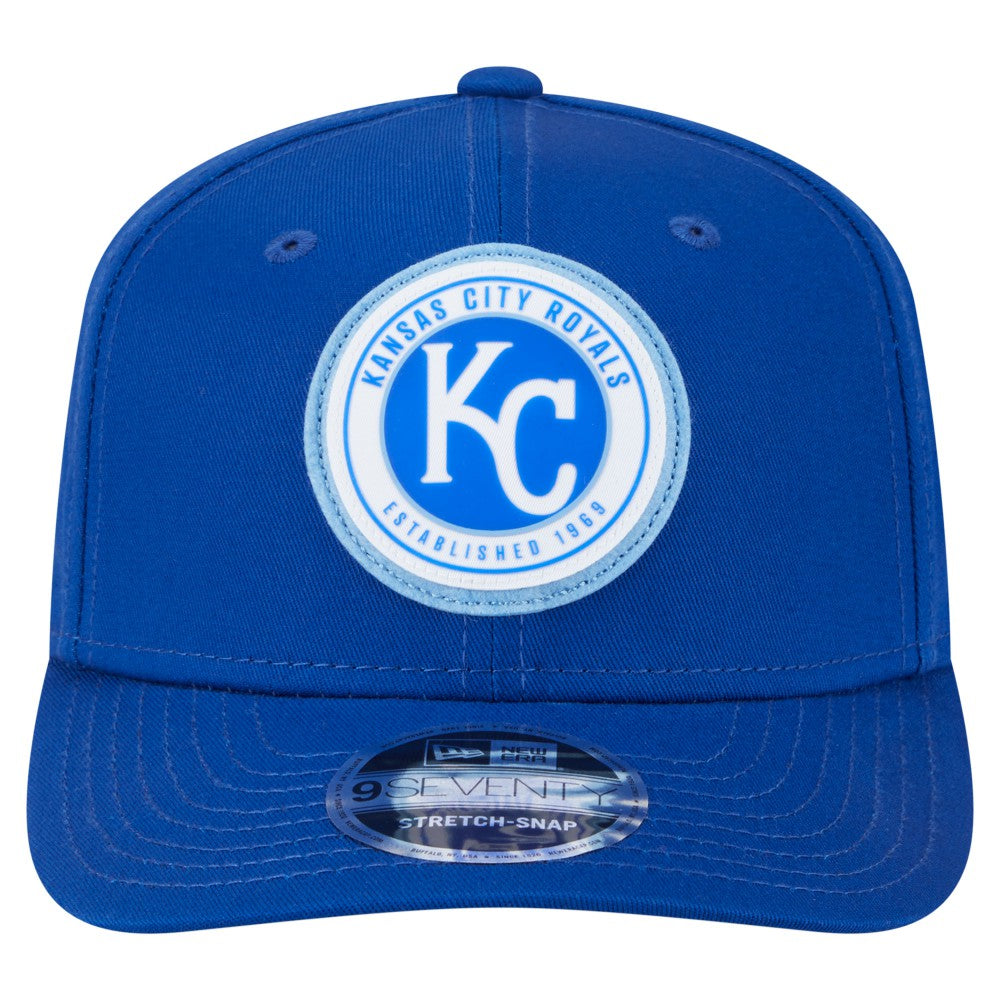 Kansas City Royals Circle Patch 9SEVENTY Stretch-Snap Hat Royal | New Era