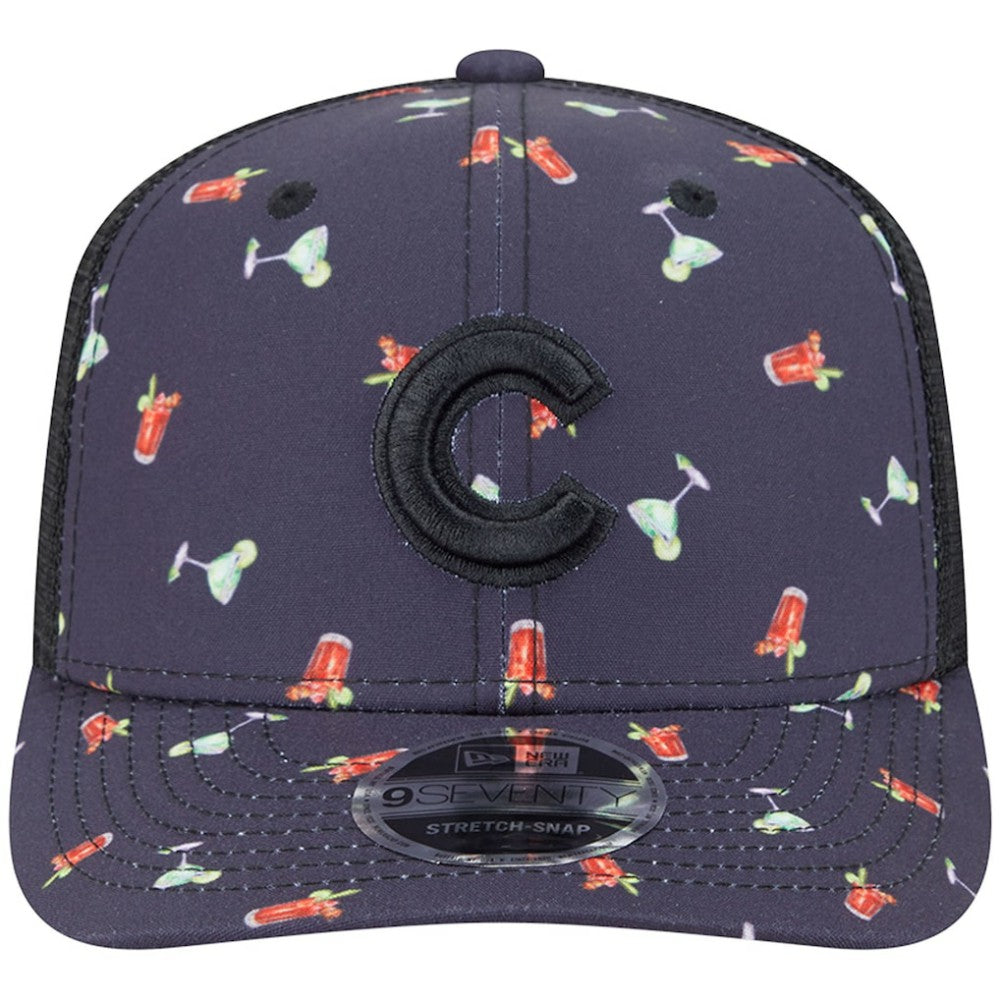 Chicago Cubs Adventure Drinks Pattern 9SEVENTY Stretch-Snap Hat Black | New Era