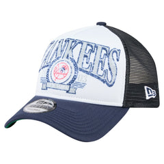 New York Yankees Distressed 9FORTY A-Frame Adjustable Trucker Hat Navy | New Era