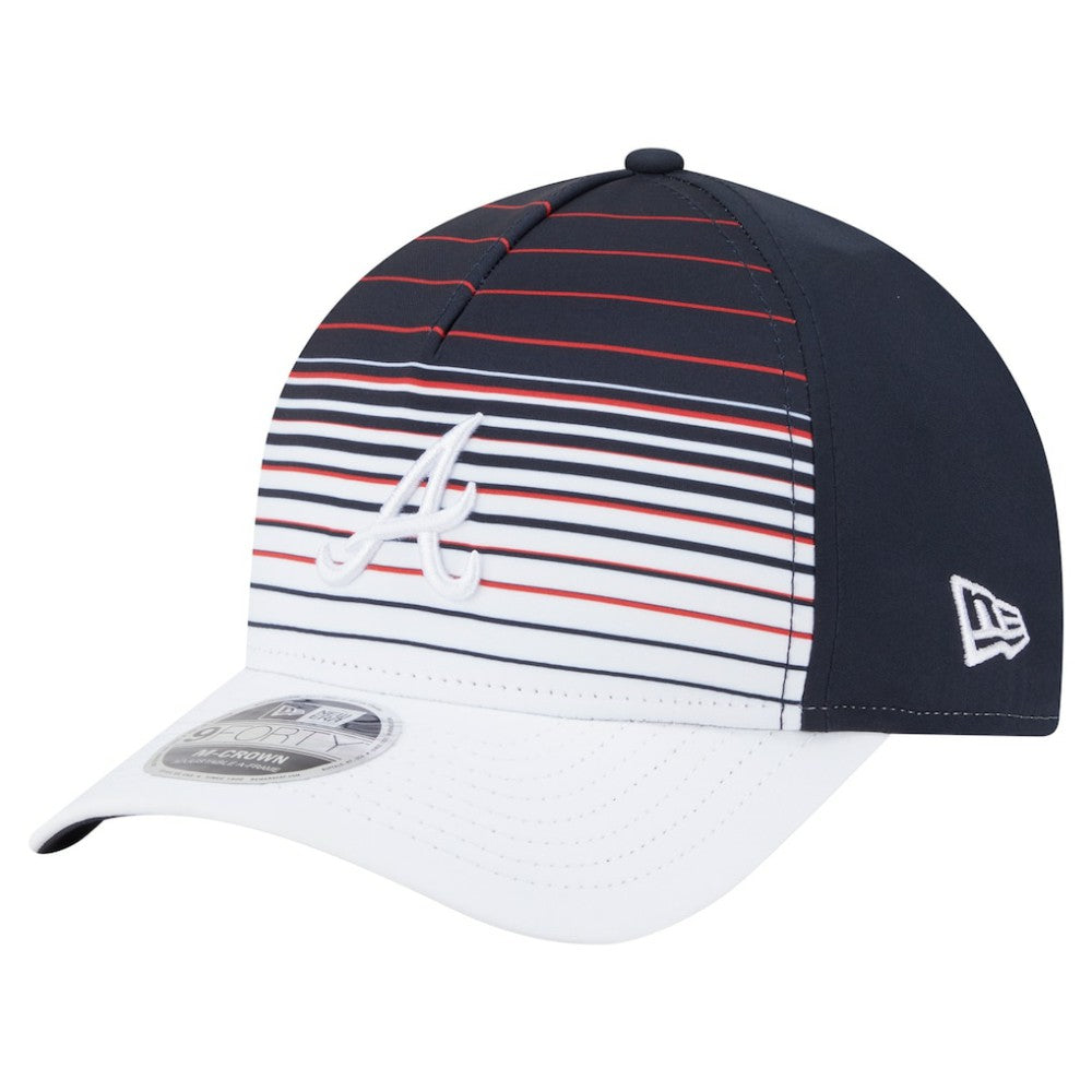 Atlanta Braves Gradient 9FORTY M-Crown Adjustable Hat Navy | New Era