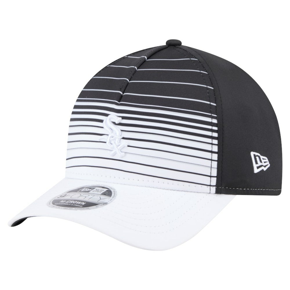 Chicago White Sox Gradient 9FORTY M-Crown Adjustable Hat Black | New Era