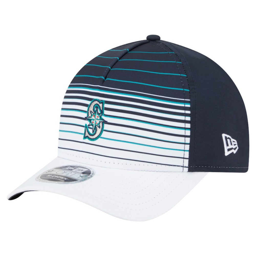 Seattle Mariners Gradient 9FORTY M-Crown Adjustable Hat Navy | New Era