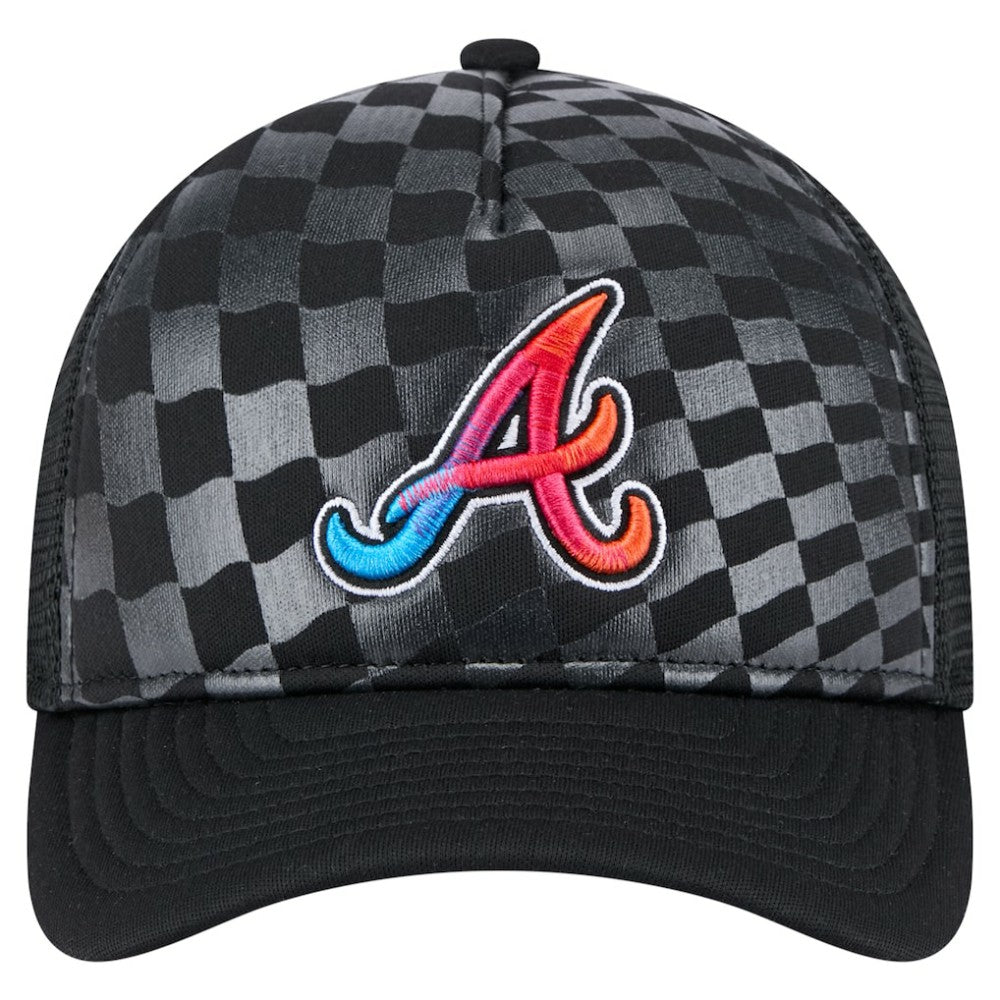 Atlanta Braves Gradient 9FORTY A-Frame M-Crown Trucker Adjustable Hat Black | New Era