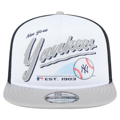 New York Yankees Retro Script Trucker 9FIFTY Snapback Hat White/Gray | New Era
