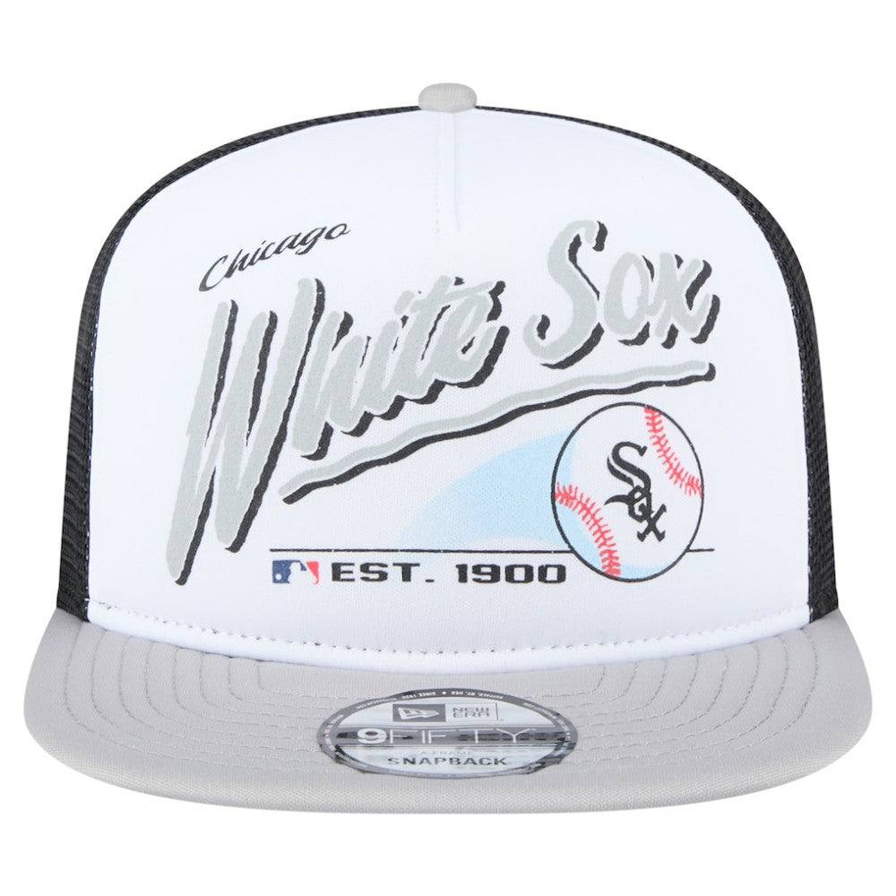 Chicago White Sox Retro Script Trucker 9FIFTY Snapback Hat White/Gray | New Era