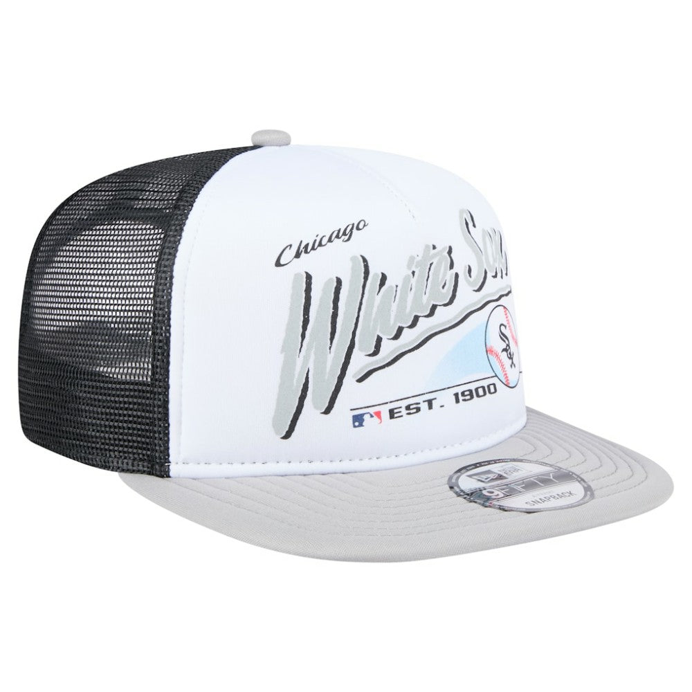 Chicago White Sox Retro Script Trucker 9FIFTY Snapback Hat White/Gray | New Era