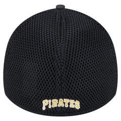 Pittsburgh Pirates Subtle Camo 39THIRTY Flex Hat Black | New Era