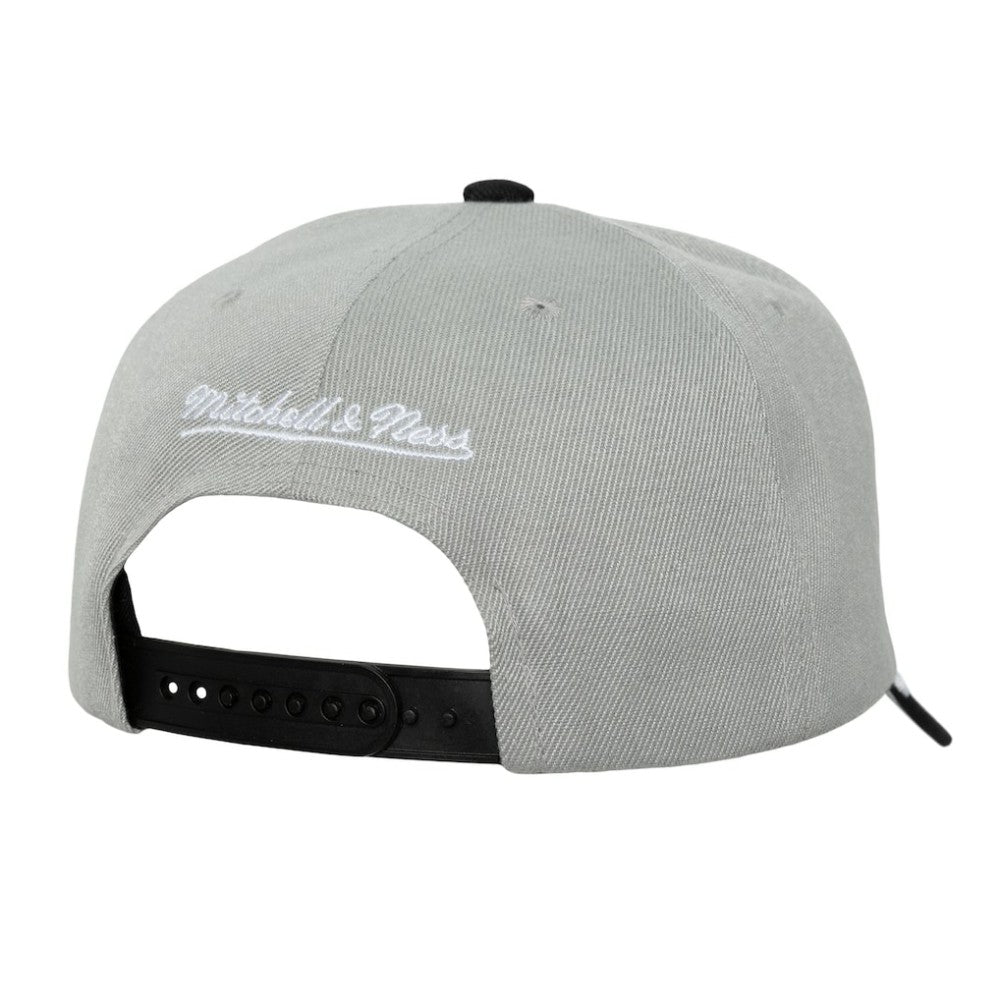 Los Angeles Kings Mitchell & Ness Underarch Two-Tone Pro Crown Snapback Hat Gray/Black