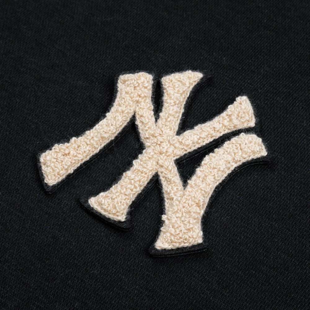 New York Yankees Levelwear Murray Quarter-Zip Sweatshirt Black