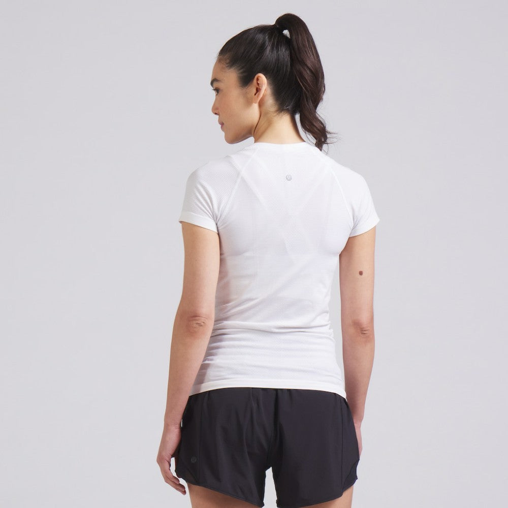 Vancouver Canucks lululemon Women's Swiftly Tech Short-Sleeve Shirt 2.0 White