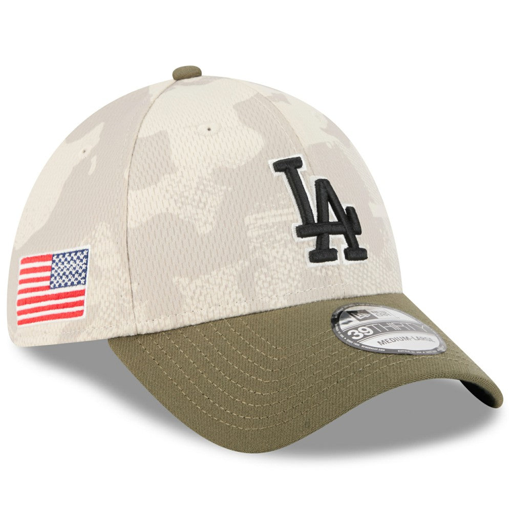 Los Angeles Dodgers 2025 Armed Forces Day 39THIRTY Flex Hat Light Beige/Olive | New Era