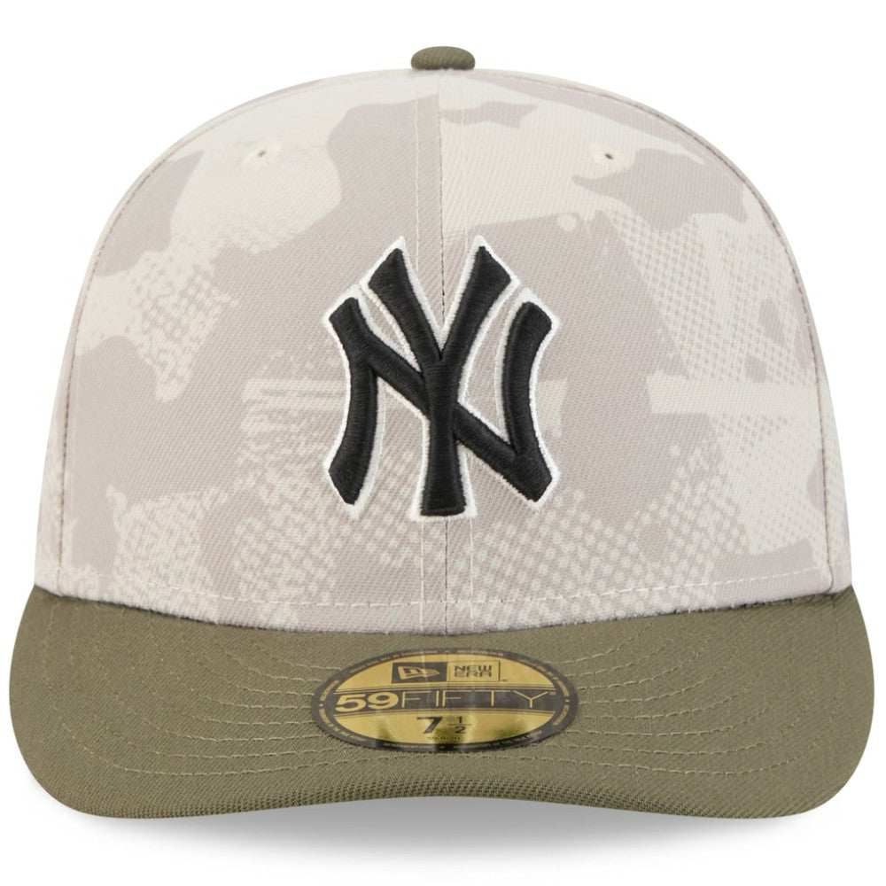 New York Yankees 2025 Armed Forces Day 59FIFTY Fitted Hat Light Beige/Olive | New Era