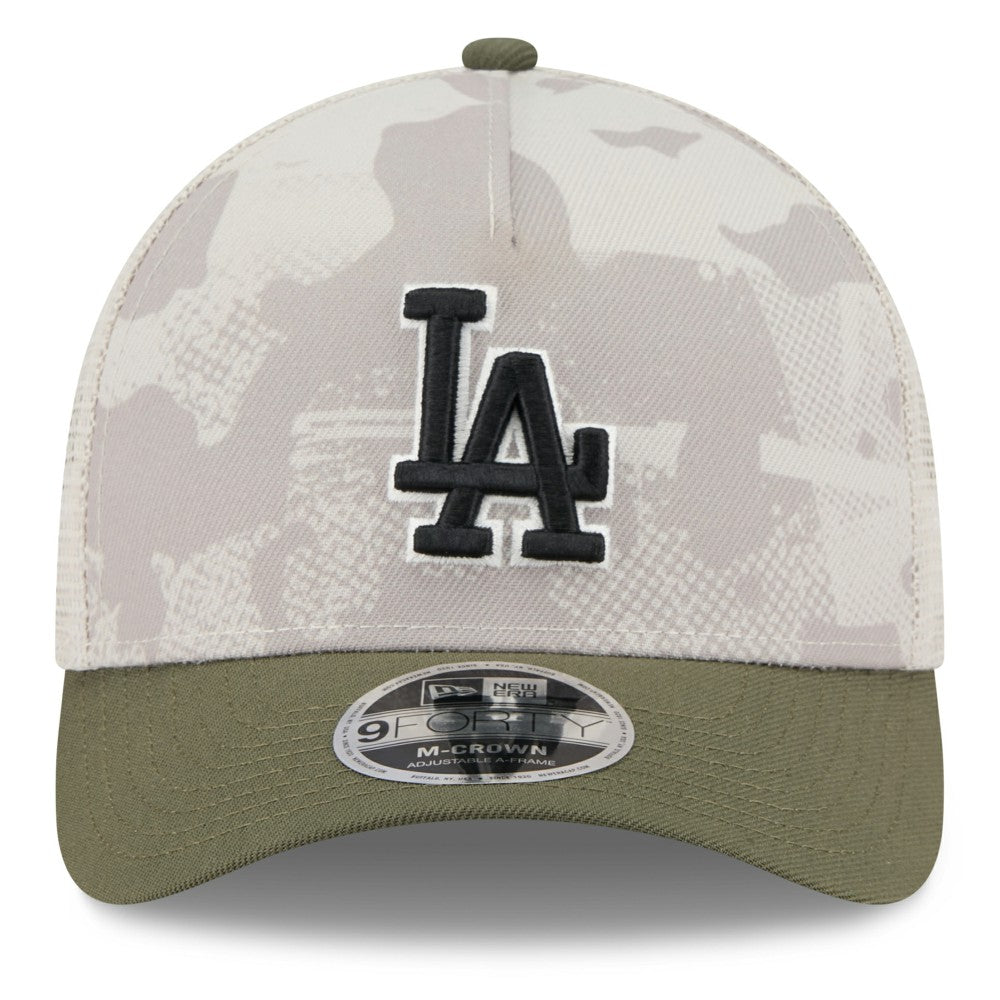 Los Angeles Dodgers 2025 Armed Forces Day 9FORTY M-Crown A-Frame Adjustable Hat Light Beige/Olive | New Era