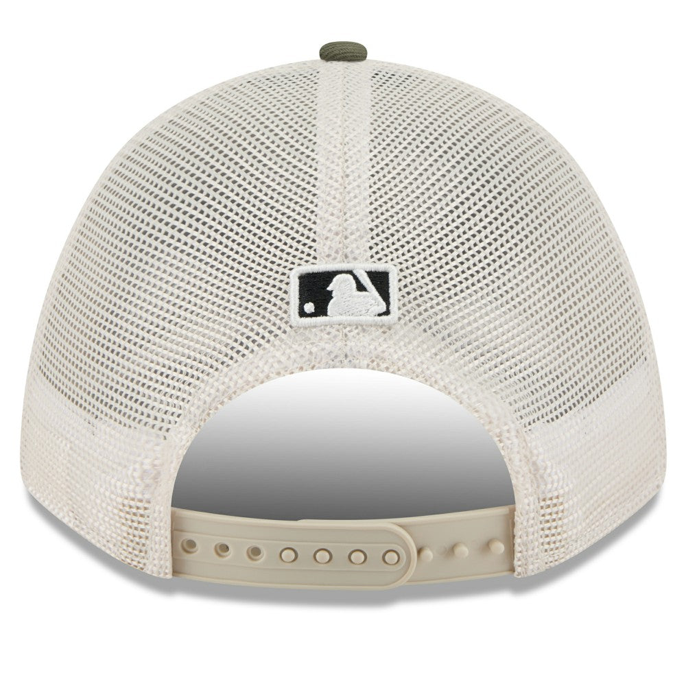 Los Angeles Dodgers 2025 Armed Forces Day 9FORTY M-Crown A-Frame Adjustable Hat Light Beige/Olive | New Era