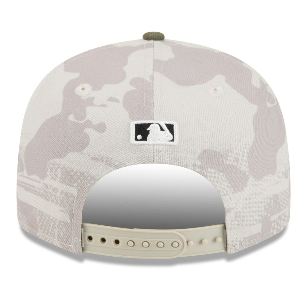 Chicago White Sox 2025 Armed Forces Day Split Panel 9FIFTY Snapback Hat Light Beige/Olive | New Era