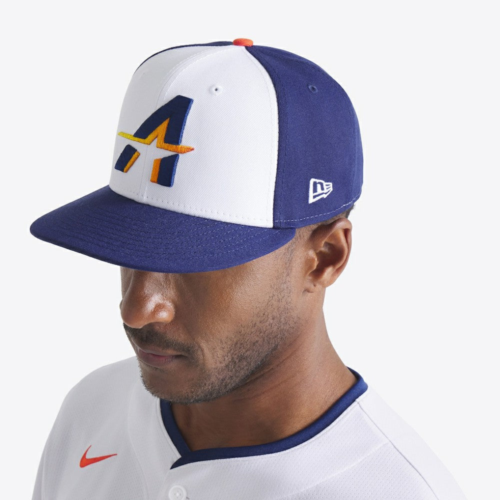 Houston Astros 2025 City Connect 59FIFTY Fitted Hat White/Navy | New Era