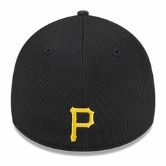 Pittsburgh Pirates City Connect Batting Practice 39THIRTY Flex Hat Black | New Era