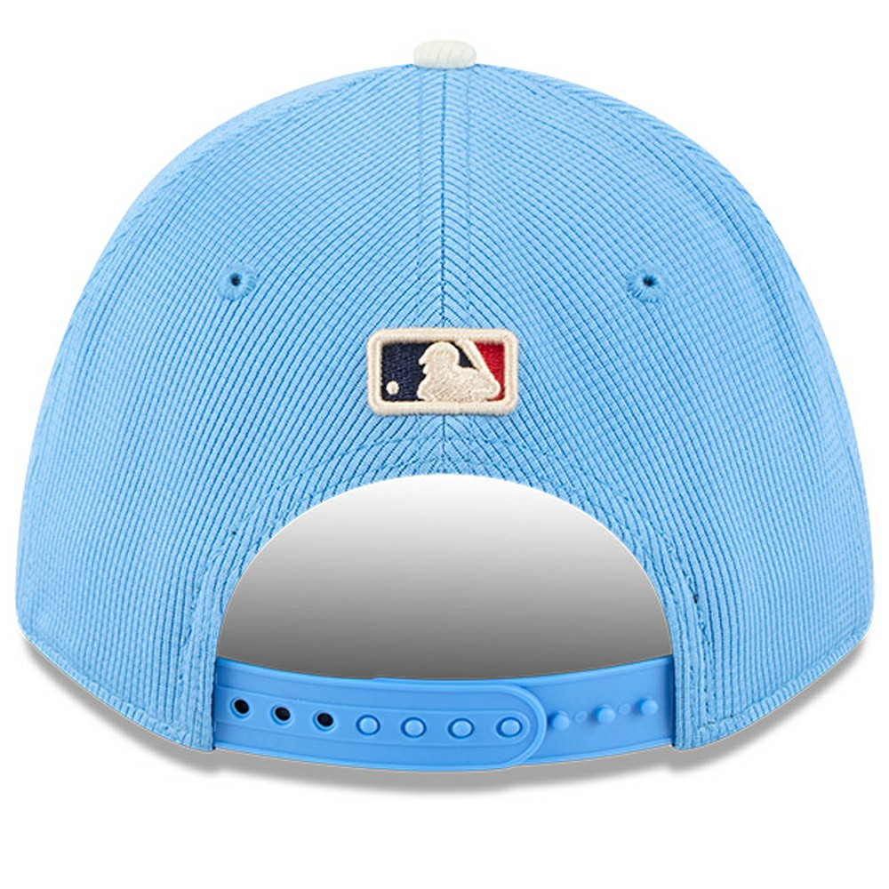 Los Angeles Dodgers City Connect Batting Practice 9FORTY M-Crown Adjustable Hat Light Blue | New Era