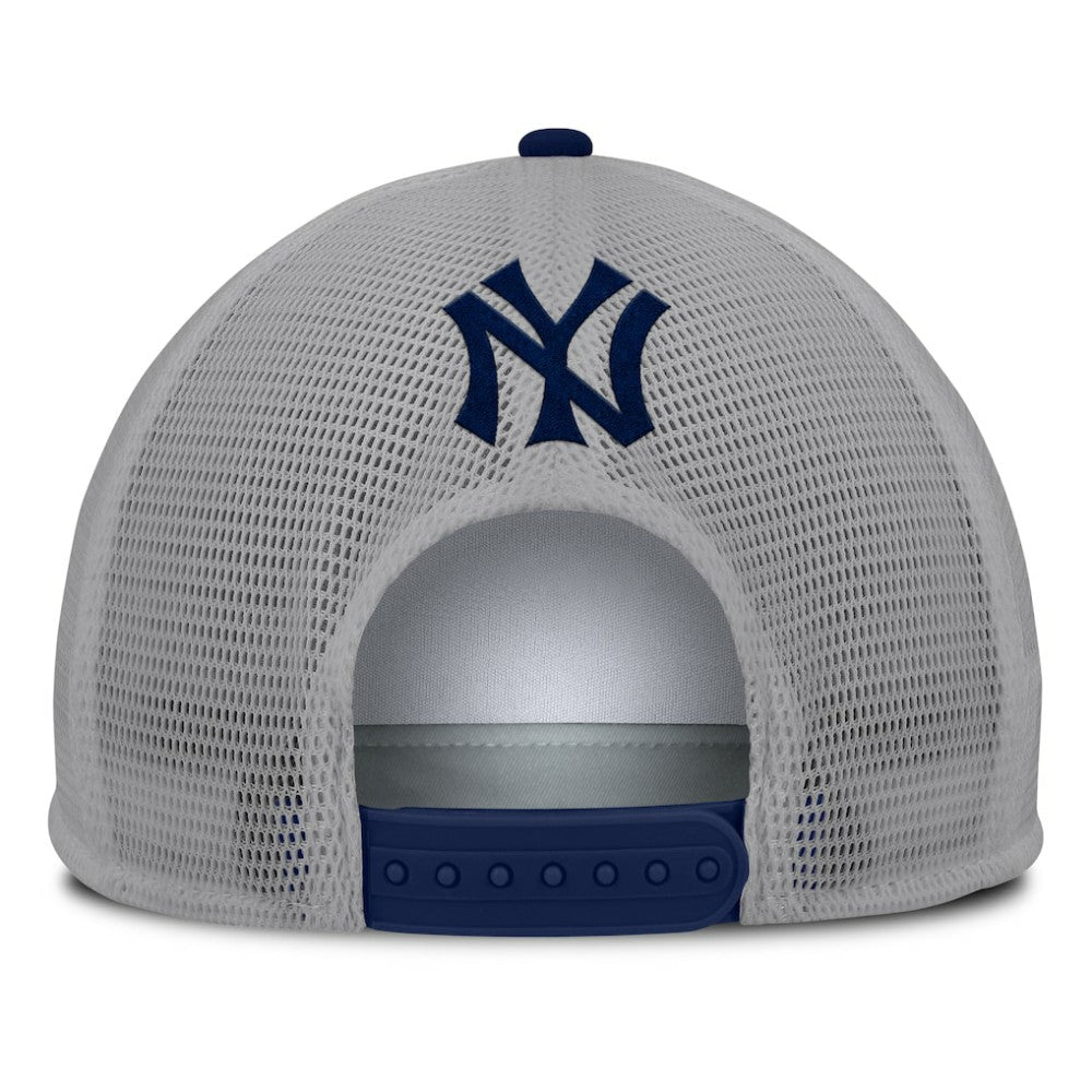 New York Yankees Cranked Foam Front Patch Trucker Adjustable Hat Gray/White