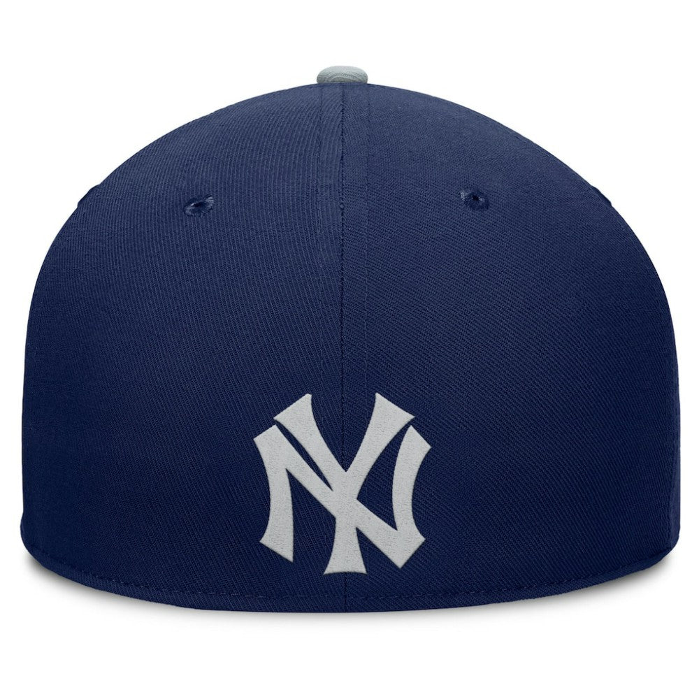 New York Yankees Yard Fitted Hat Navy/Gray