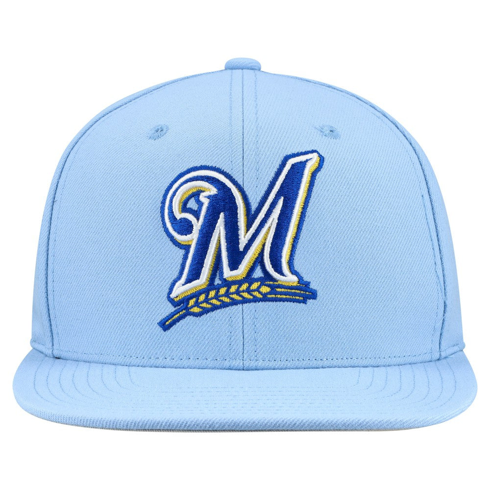 Milwaukee Brewers Cooperstown Collection Basic Flip Snapback Hat Powder Blue | Mitchell & Ness
