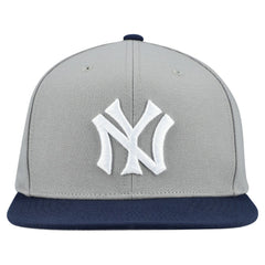 New York Yankees Cooperstown Collection Basic Flip Snapback Hat Gray | Mitchell & Ness