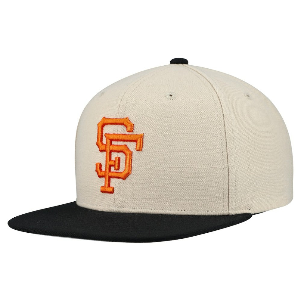 San Francisco Giants Cooperstown Collection Basic Flip Snapback Hat Cream | Mitchell & Ness