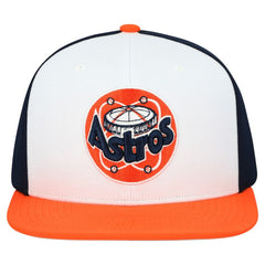 Houston Astros Cooperstown Collection Basic Flip Snapback Hat White | Mitchell & Ness