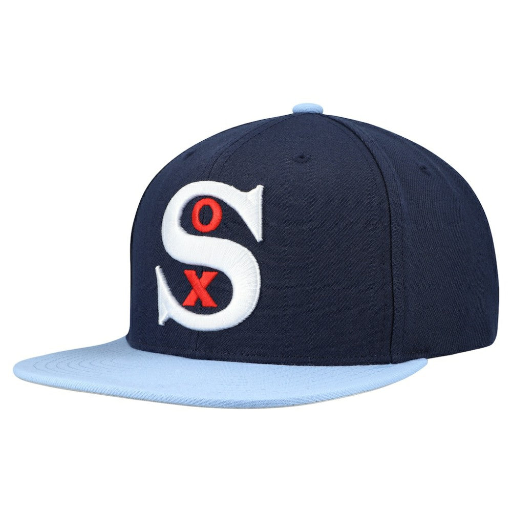 Chicago White Sox Cooperstown Collection Basic Flip Snapback Hat Navy | Mitchell & Ness