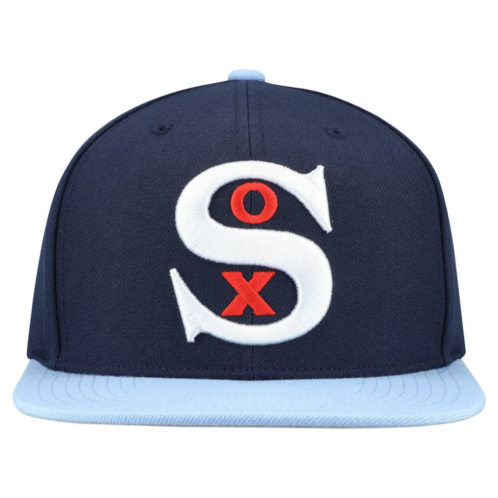 Chicago White Sox Cooperstown Collection Basic Flip Snapback Hat Navy | Mitchell & Ness