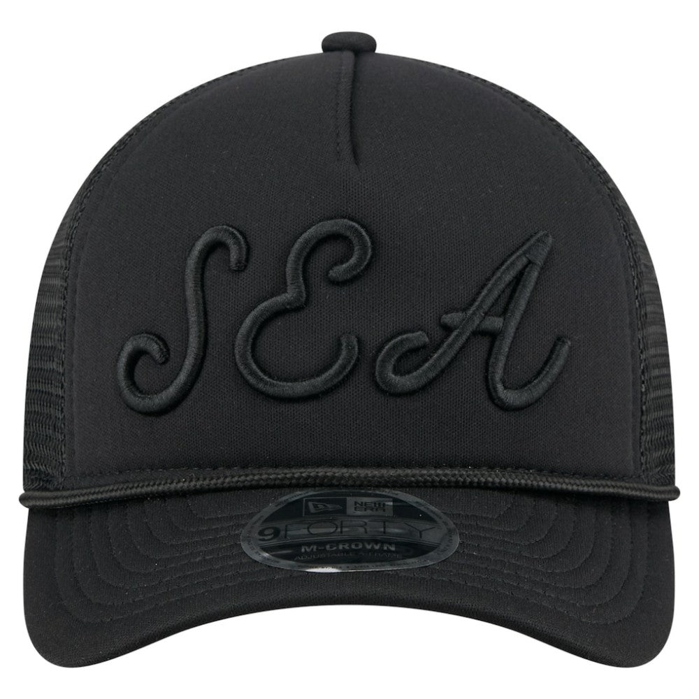 Seattle Mariners City Initial 9FORTY A-Frame M-Crown Adjustable Trucker Hat Black | New Era
