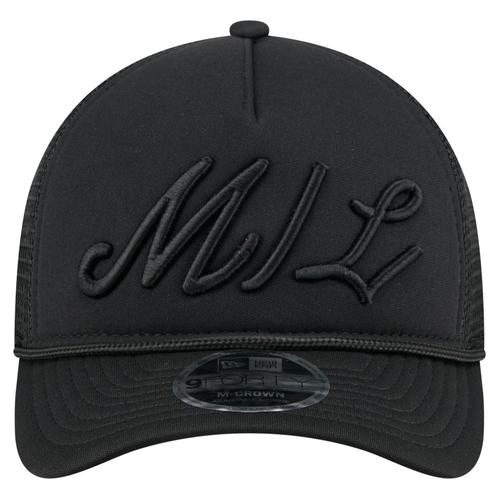 Milwaukee Brewers City Initial 9FORTY A-Frame M-Crown Adjustable Trucker Hat Black | New Era